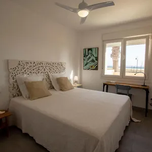  Apartamento En Primera Línea De Playa España